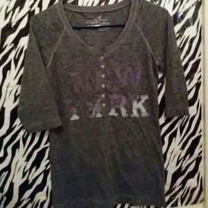 Half sleeved grey t shirt